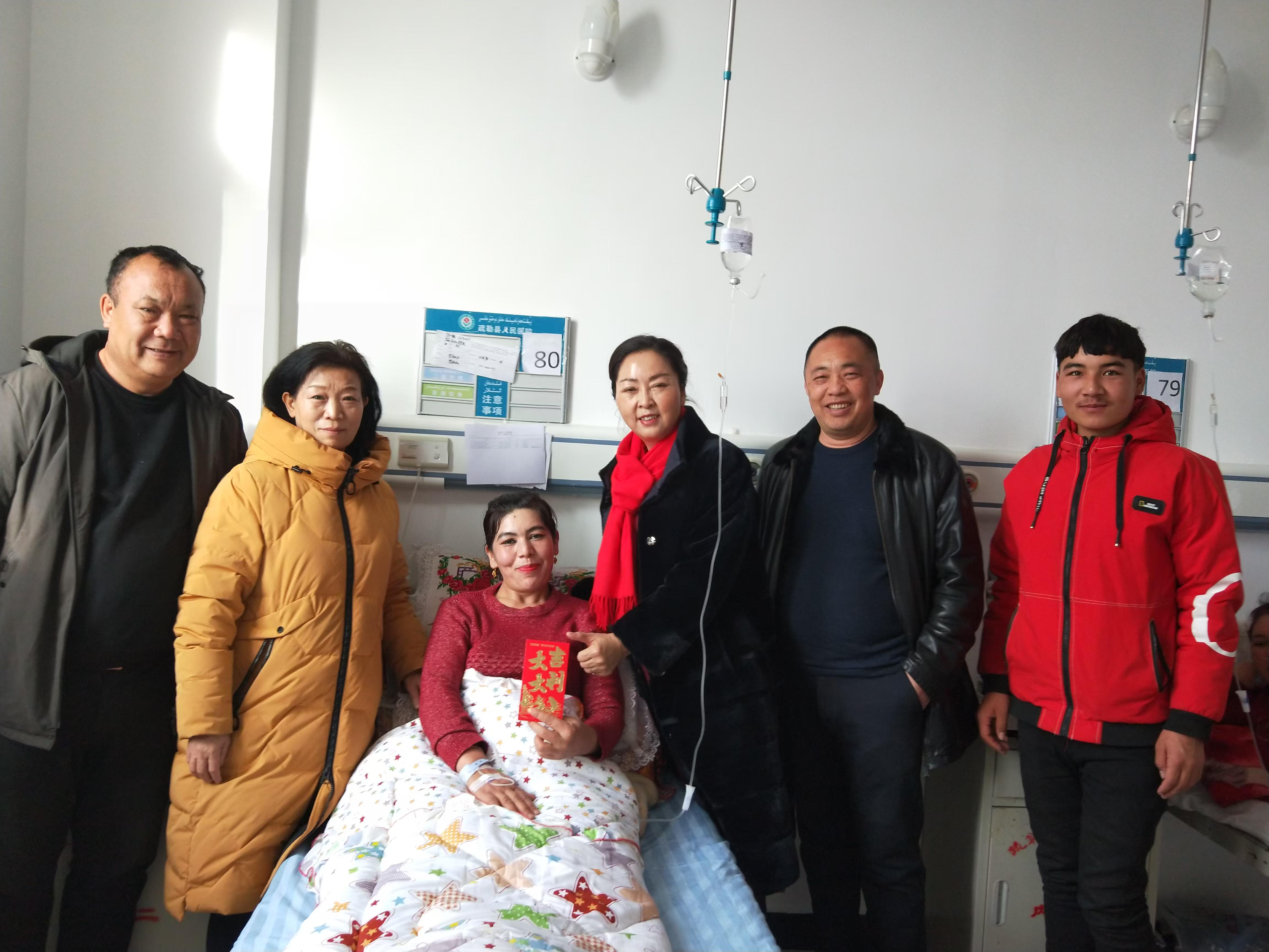 板材女王杨新芳：三十载逐梦路铸就行业传奇