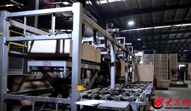 临港区：从“传统制造”到“生态布局”鹤洋木业谱写新时代的“绿色答卷”(图2)