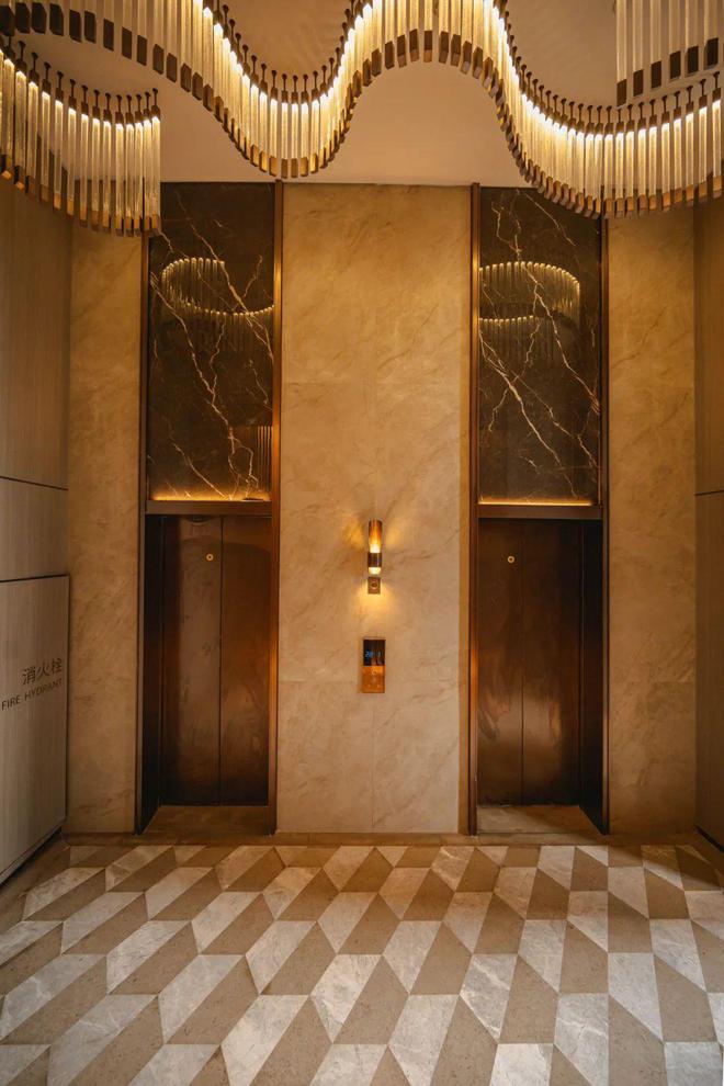 交付即热！月租跳涨至15万耀胜新世界价值藏不住了