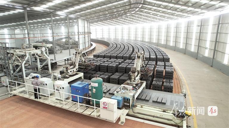 陕西：煤矸石里“淘金”记(图3)