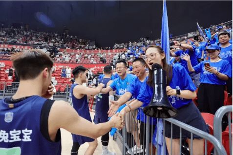 兔宝宝冠名浙BA湖州队迎“篮”而上：一场输赢之外更酷的「比赛」(图4)