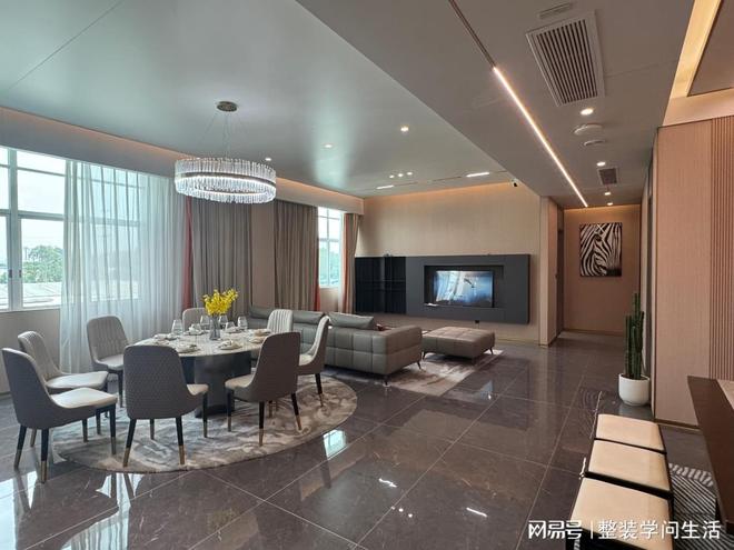 广东奢美宅配全维度升级 奢万家携铝钢板开启整装新纪元(图2)