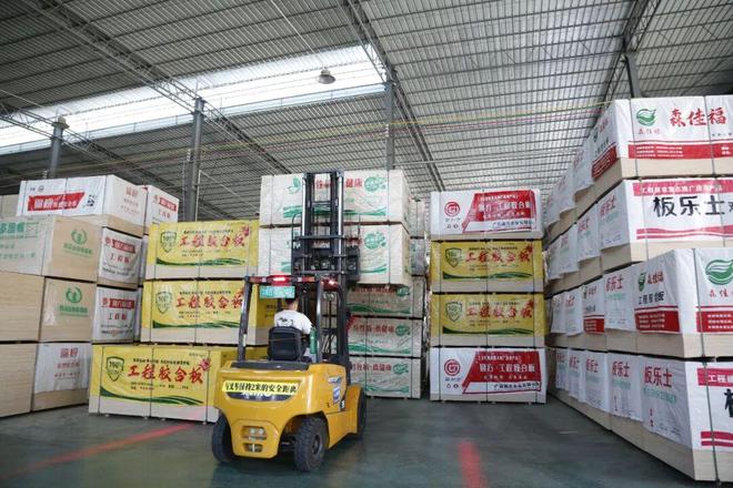 柳城这家企业满负荷运转赶订单(图9)