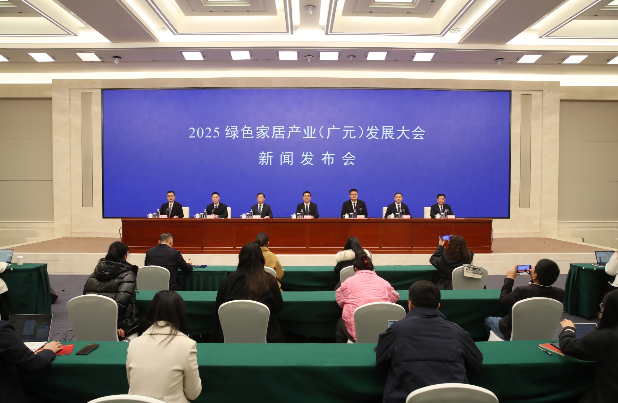 中国木材保护工业协会答央广网记者问：锚定“双碳”目标赋能广元绿色智能家居新发展