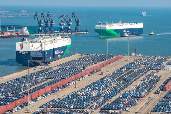 总书记在全国两会上的重要部署引领中国式现代化谱新篇(图2)